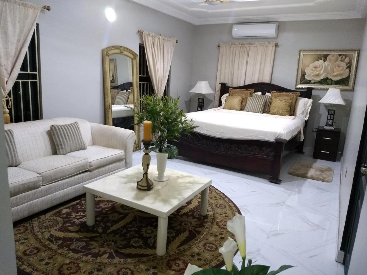 The Winford Boutique Hotel Achimota Taifa Eksteriør billede