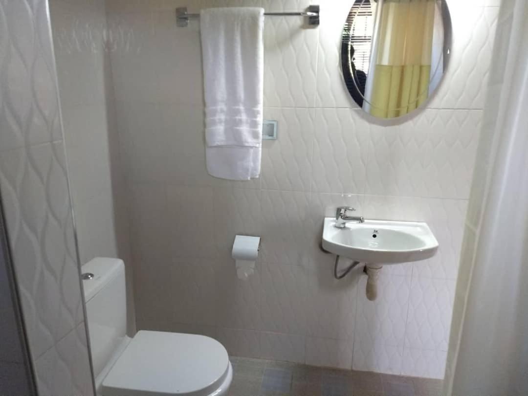 The Winford Boutique Hotel Achimota Taifa Eksteriør billede