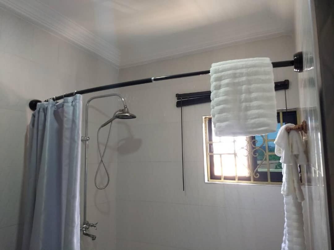 The Winford Boutique Hotel Achimota Taifa Eksteriør billede